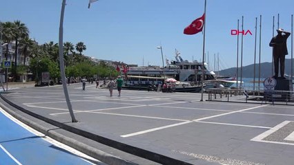 Ramazan Başladı, Marmaris'te Sahiller Turistlere Kaldı