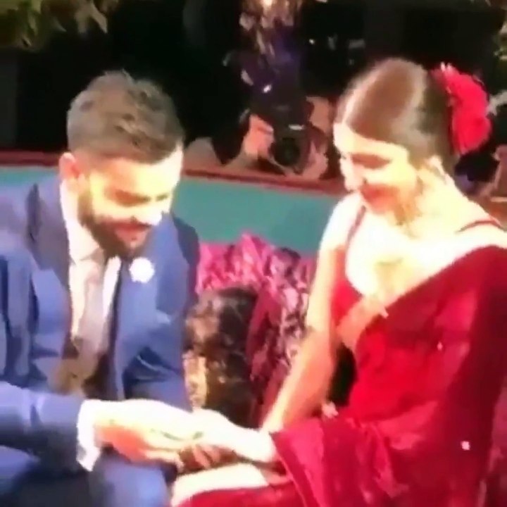 Virat Kohli and Anoshka ring Ceromony