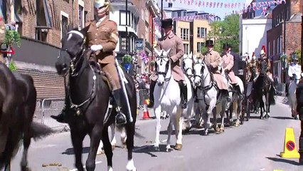 Royal wedding horse and carriage procession