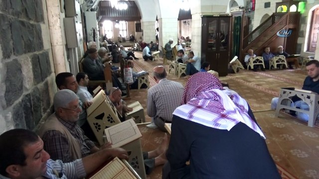 Kilis'te asırlık Mukabele geleneği sürüyor