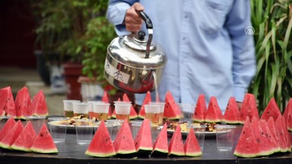 Çin'de ilk iftar açıldı - PEKİN