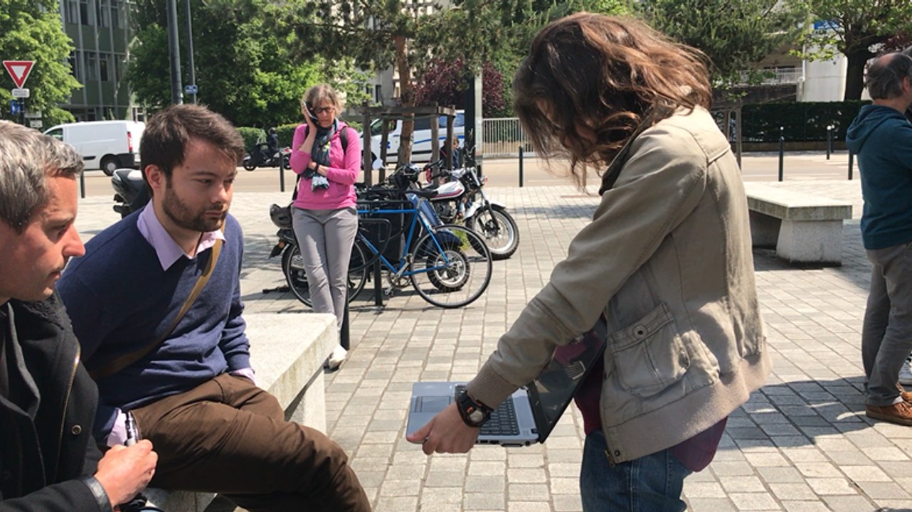 Personnels de l’université et étudiants en assemblée générale