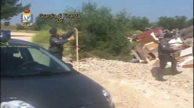Spaventosa scoperta nel barese: discarica illegale di 15 mila metri quadrati gravi reati ambientali