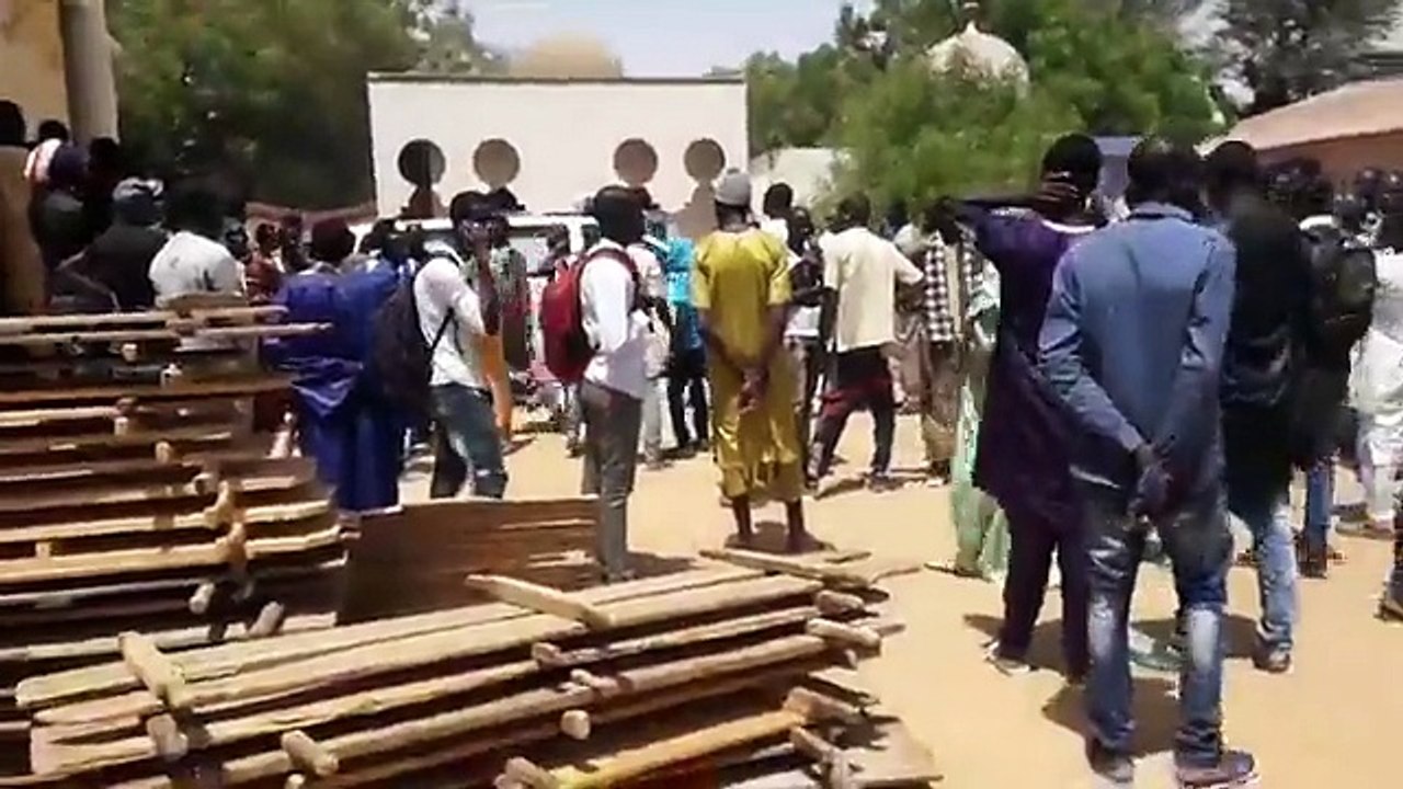 Arrivée de la dépouille de Mouhamadou Fallou Sene à Touba. L’enterrement au cimetière « Bakhiya ».