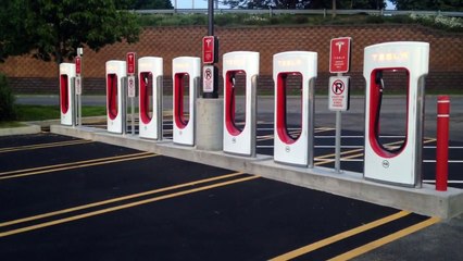 Victor New York new Tesla supercharging station review (Rochester)