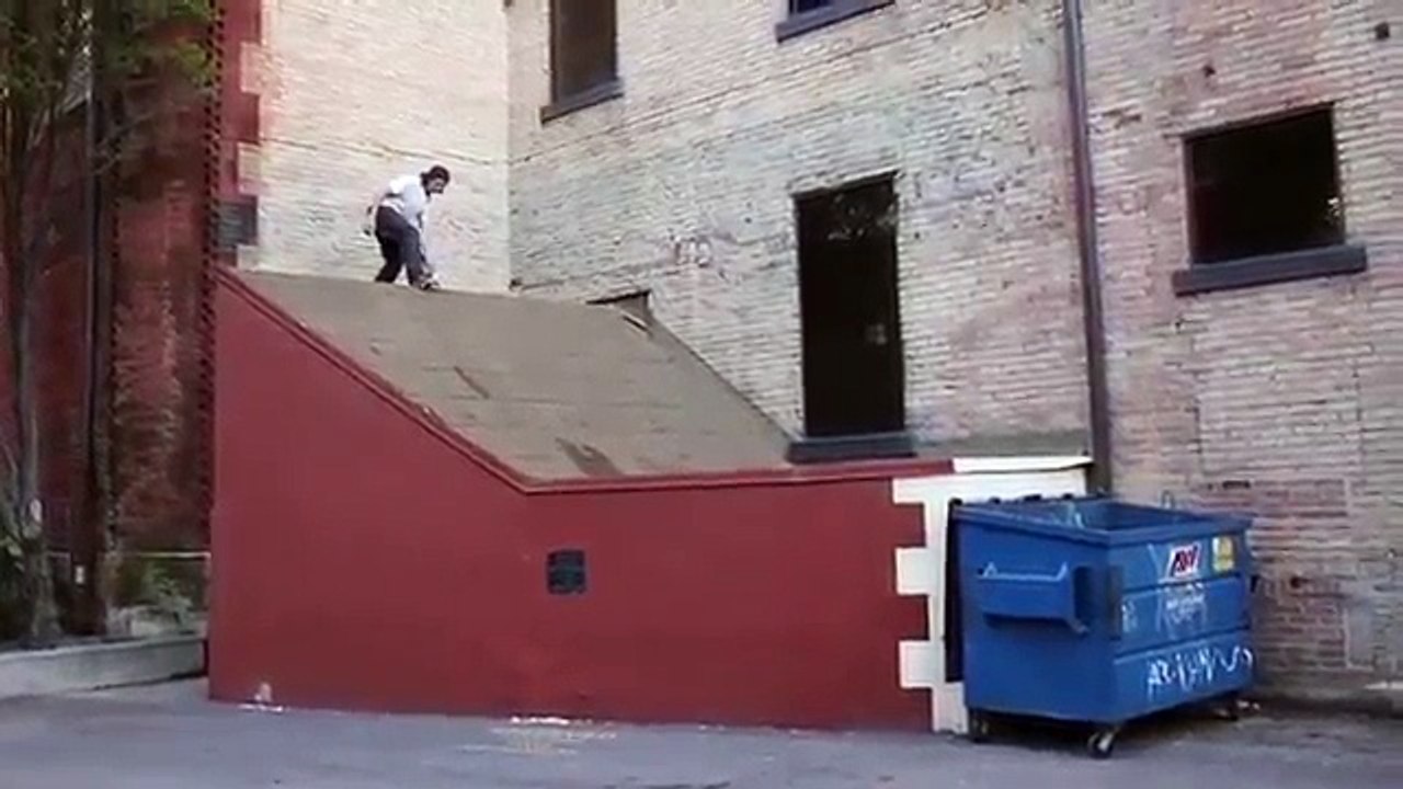 Skateboard Fail