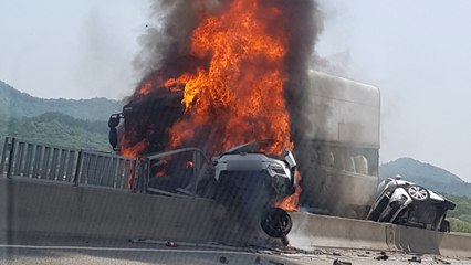 휴대전화 줍다가 6중 추돌...8명 중·경상 / YTN