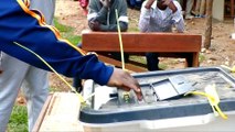 Burundi votes on referendum that could extend president's term