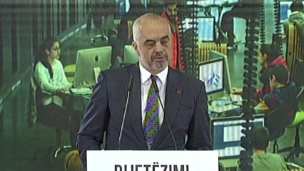 Piramida qëndër e teknologjise per femijet e te rinjve