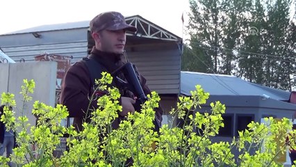 Kontrol noktasında nöbetleşe iftar yapıyorlar - MUŞ