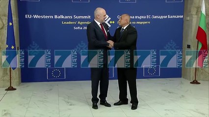 KRYMINISTRI RAMA TAKIME ME KRERET E BE NE SAMITIN E SOFJES - News, Lajme - Kanali 15