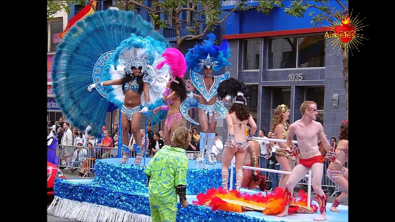 Le monstre et les spectateurs