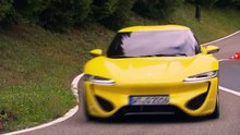nanoFlowcell Quantino CAR movido a água do mar