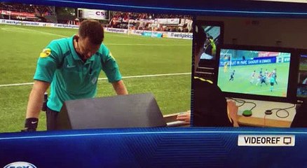 VAR makes huge mistake by not giving a 100% penalty (Dutch Football Emmen vs Sparta)