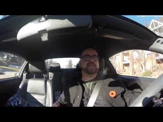 Por que estou usando uma flor no casaco? | Daily Drive