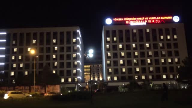 Eskişehir - Öğrenci Yurdu Binasında Pencere Işıklarıyla 'Kudüs' Yazısı