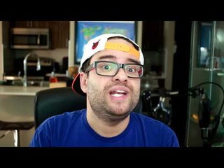 Mostra "artística" em que crianças tocam homem nu?!