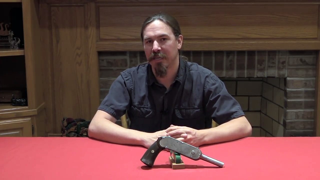 Forgotten Weapons - Guycot 40-shot Chain Pistol