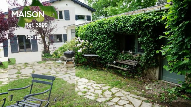 A vendre - Maison/villa - Charbonnieres les bains (69260) - 7 pièces - 160m²