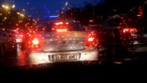 Abend, Menschenmengen, Verkehr, Regen, Auto, Umgebungsgeräusche, Straße, Stadt - 30 Minuten