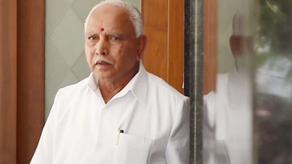 Yeddyurappa ने सत्ता में आते ही किया 4 Officers का Transfer, किए बड़े ऐलान | वनइंडिया हिंदी