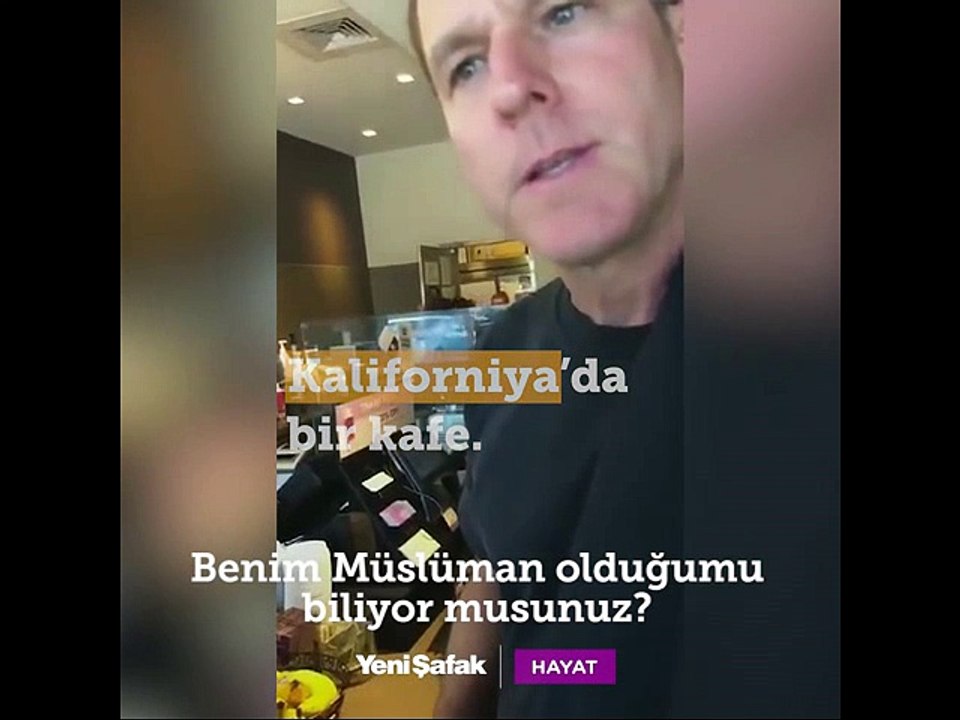 Müslüman bir kadına yönelik sözlü tacizde bulunan İslam karşıtı Amerikalı ve ona servis yapılmasını reddeden kafe görevlisi