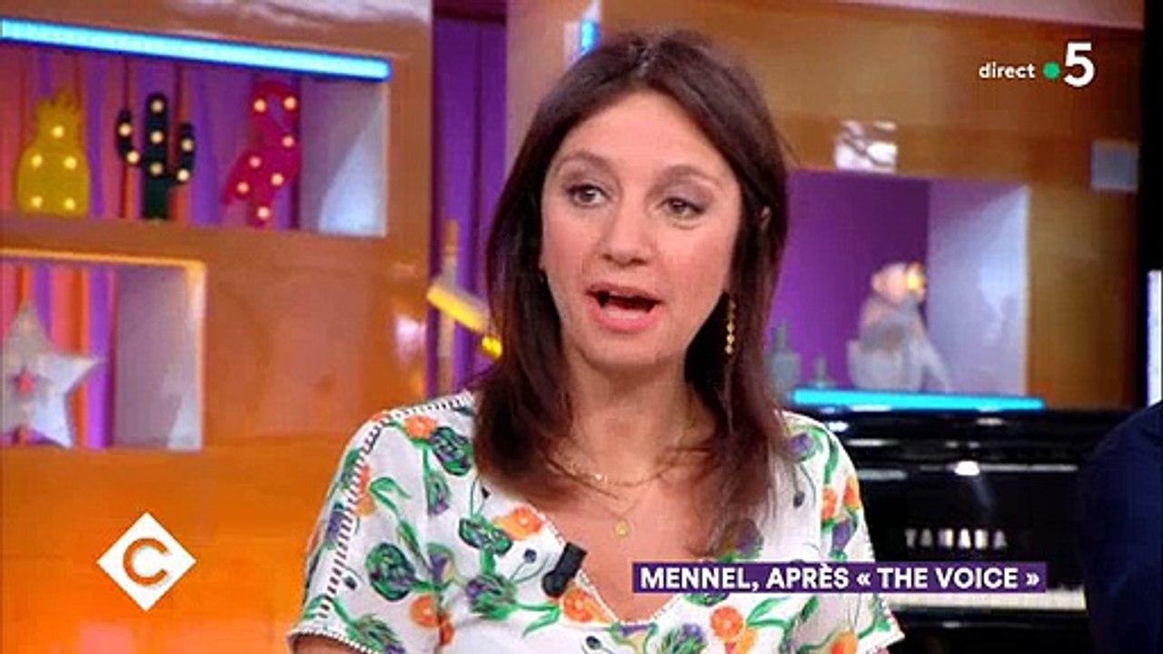 Mennel a t-elle compris la décision de TF1 de déprogrammer ses prestations de "The Voice" ? Regardez
