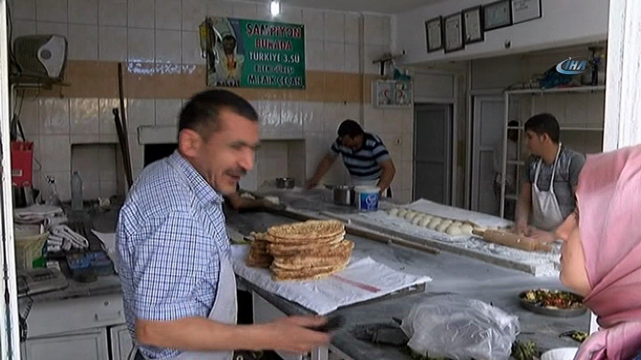 Fırıncılıktan bilek güreşi şampiyonluğuna