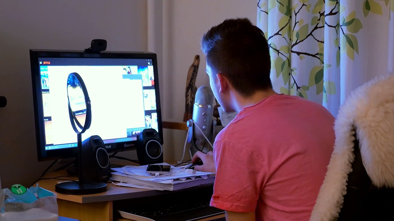 Why These Millennials Live in a Retirement Home