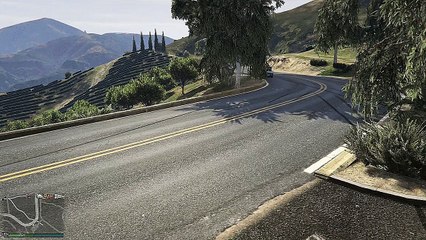 Un virage dans GTA Online provoque des accidents en série pour les PNJ en voiture !