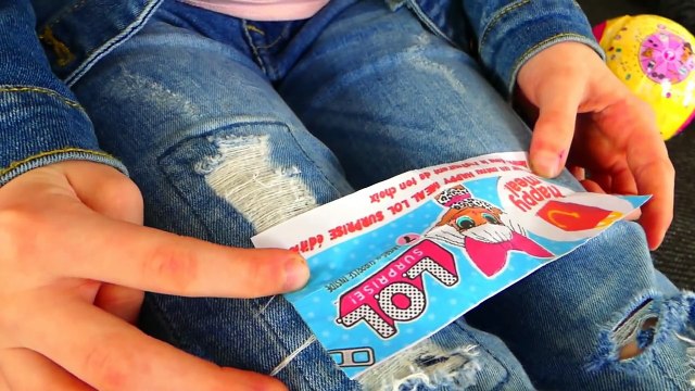 Poupée LOL surprise - On teste le MENU HAPPY MEAL
