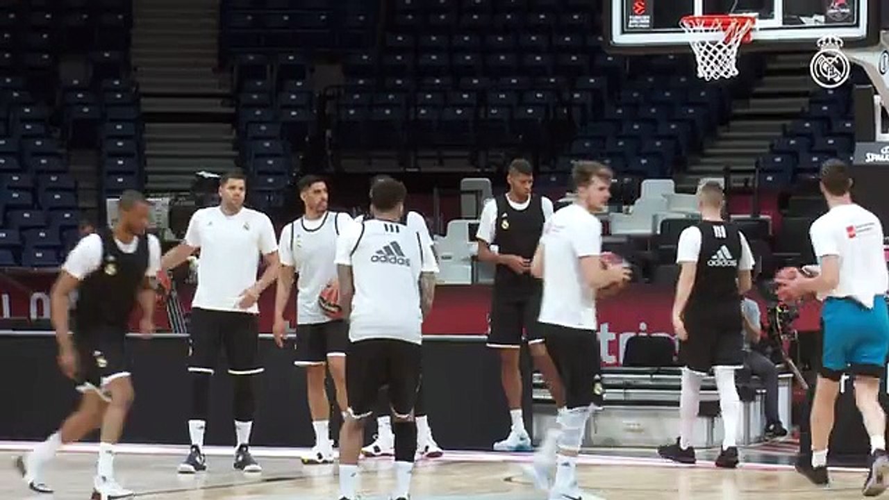 El Real Madrid se entrena antes del CSKA