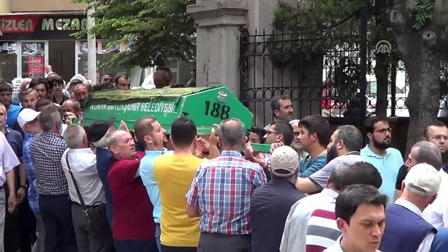 Kalp krizi geçiren 14 yaşındaki amatör futbolcu toprağa verildi - KONYA