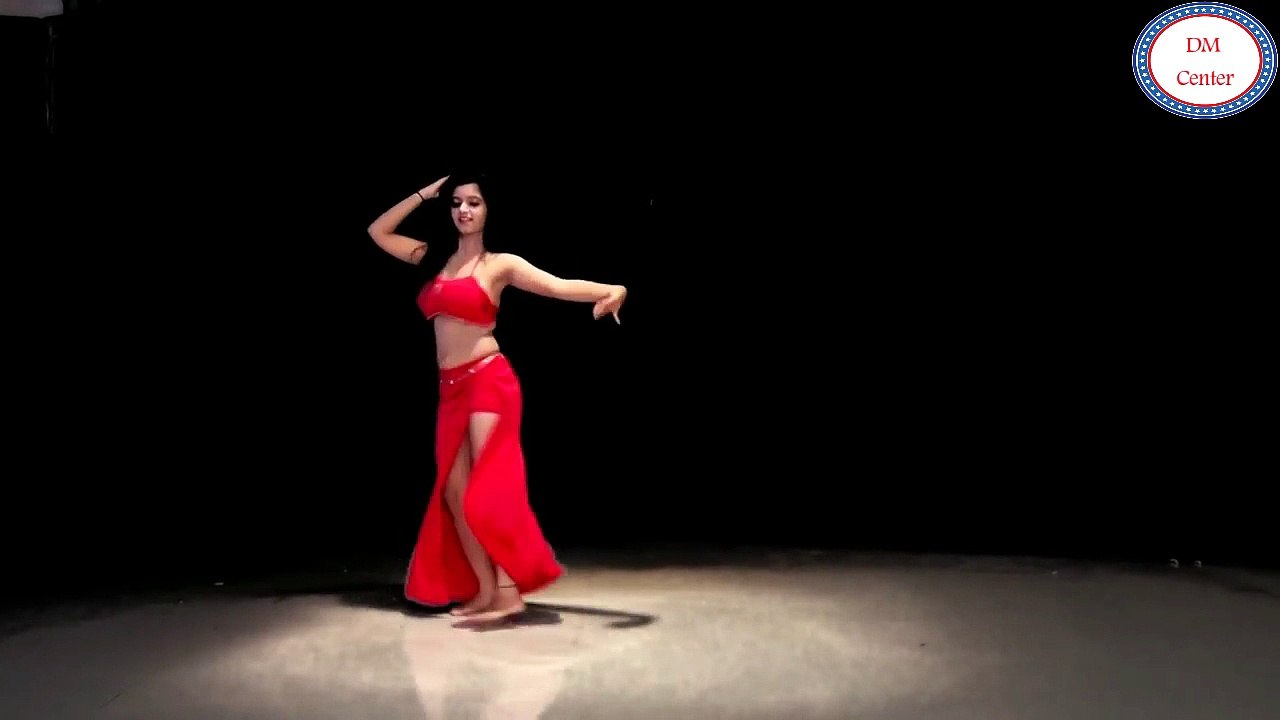 Belly Dance On Bollywood Love Song Indian Girl It's Just Amazing