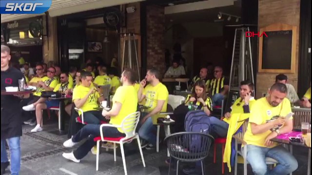 Fenerbahçe ve Zalgiris taraftarları Belgrad'ı inletti