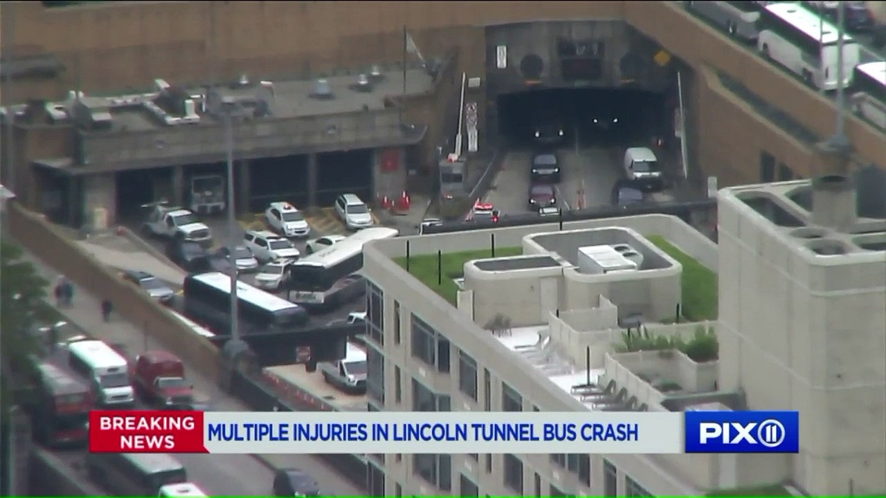 At Least 32 Injured After Buses Collide Outside Lincoln Tunnel in Manhattan