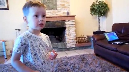 Челлендж запускаем воздушного Змея / Flying A Kite / Клим поймал занозу