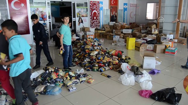 İhtiyaç sahibi 3 bin 500 aileye gıda yardımı ulaştırıldı - BATMAN