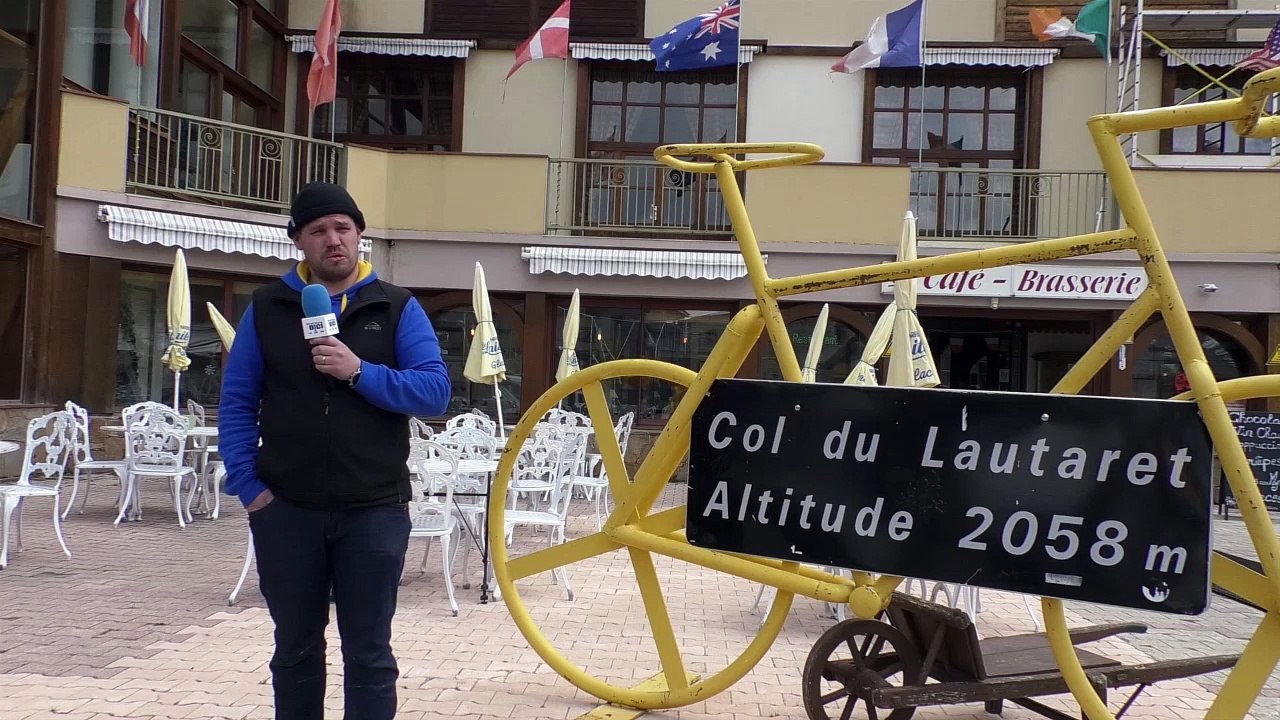 Hautes-Alpes : le déneigement du col du Galibier ralentit par les fortes chutes de neige de cet hiver
