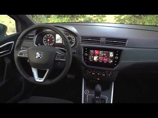 Seat Arona Interior Design in Mystic Magenta