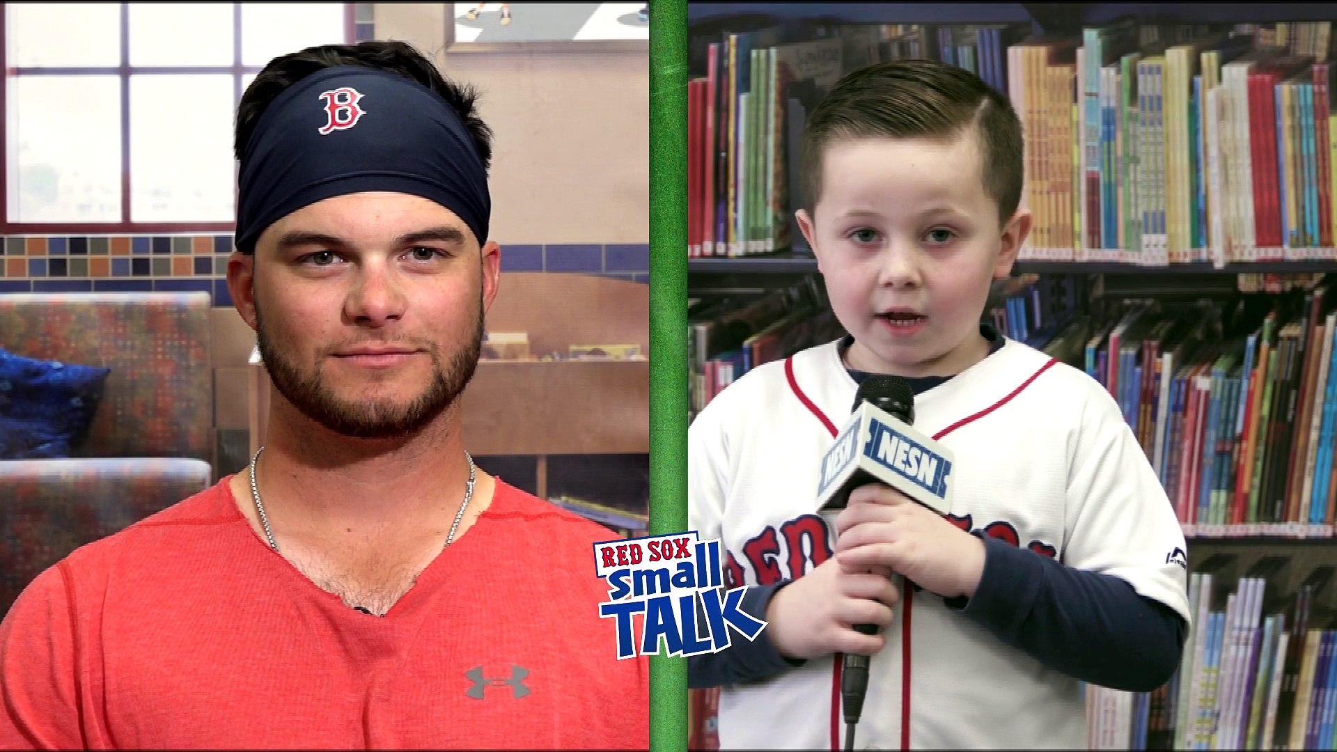 Red Sox Small Talk: Andrew Benintendi's Haircare Tips - video