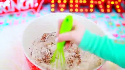 How to Make DIY EDIBLE Kinetic Sand! Kinetic Sand YOU CAN EAT!