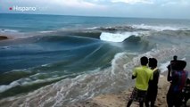 Vea lo que ocurre cuando un río y el océano se encuentran