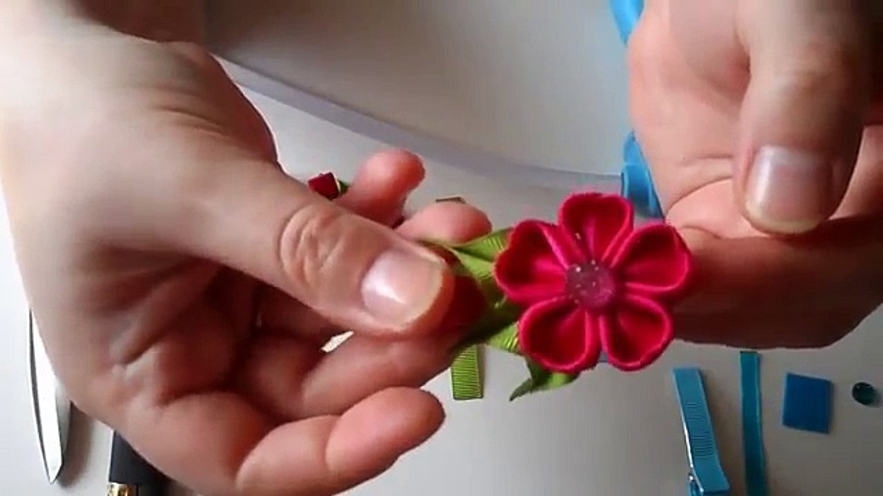 Голубая заколка Канзаши , Мастер класс канзаши для начинающих / Blue hairpin kanzashi