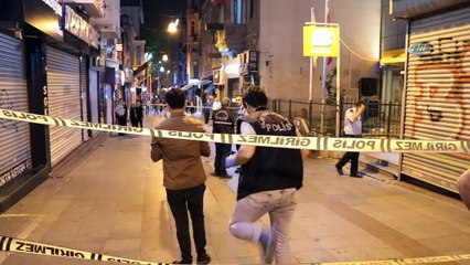 Kadıköy’de bıçaklı kavga: 1 ölü 1 yaralı