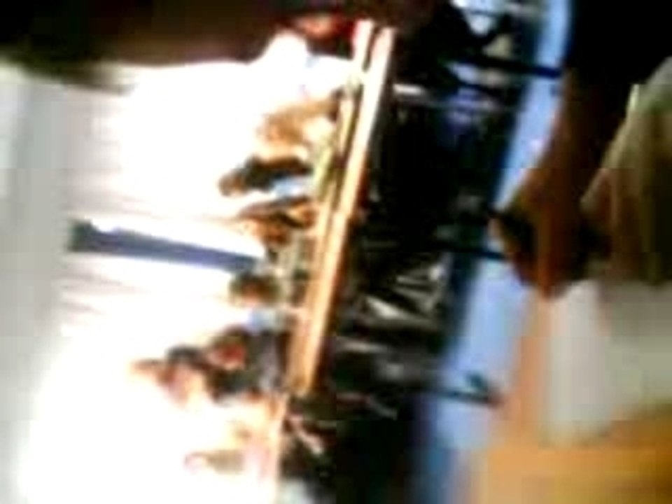 MOV00103