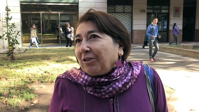 Chilenos escépticos tras dimisión de obispos por abusos