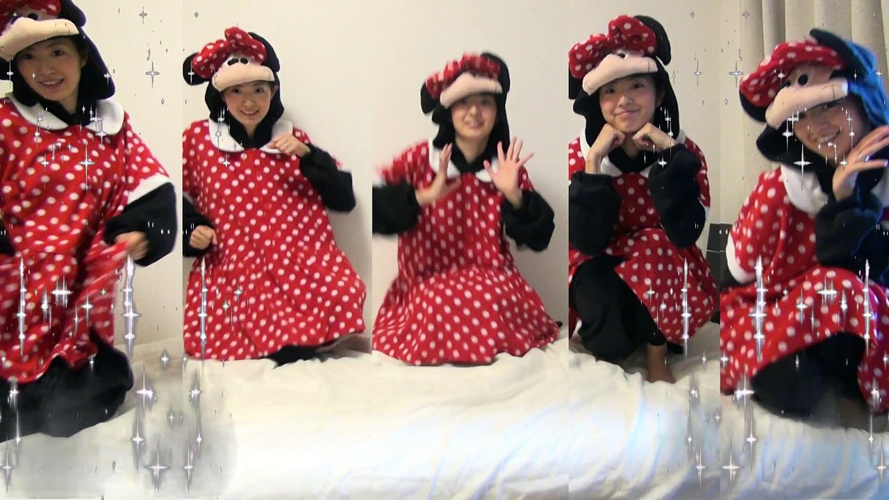 Five Little Babies Jumping on the Bed - Nursery Popular Rhymes - English song for kids - minnie