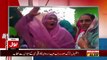 Women Badly Crushing And Abusing Nawaz Sharif