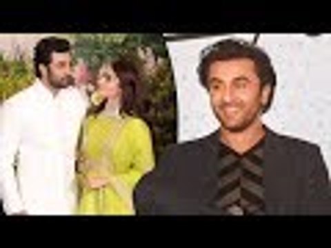 Ranbir Kapoor Finally Opens Up On DATING Alia Bhatt | Bollywood Buzz